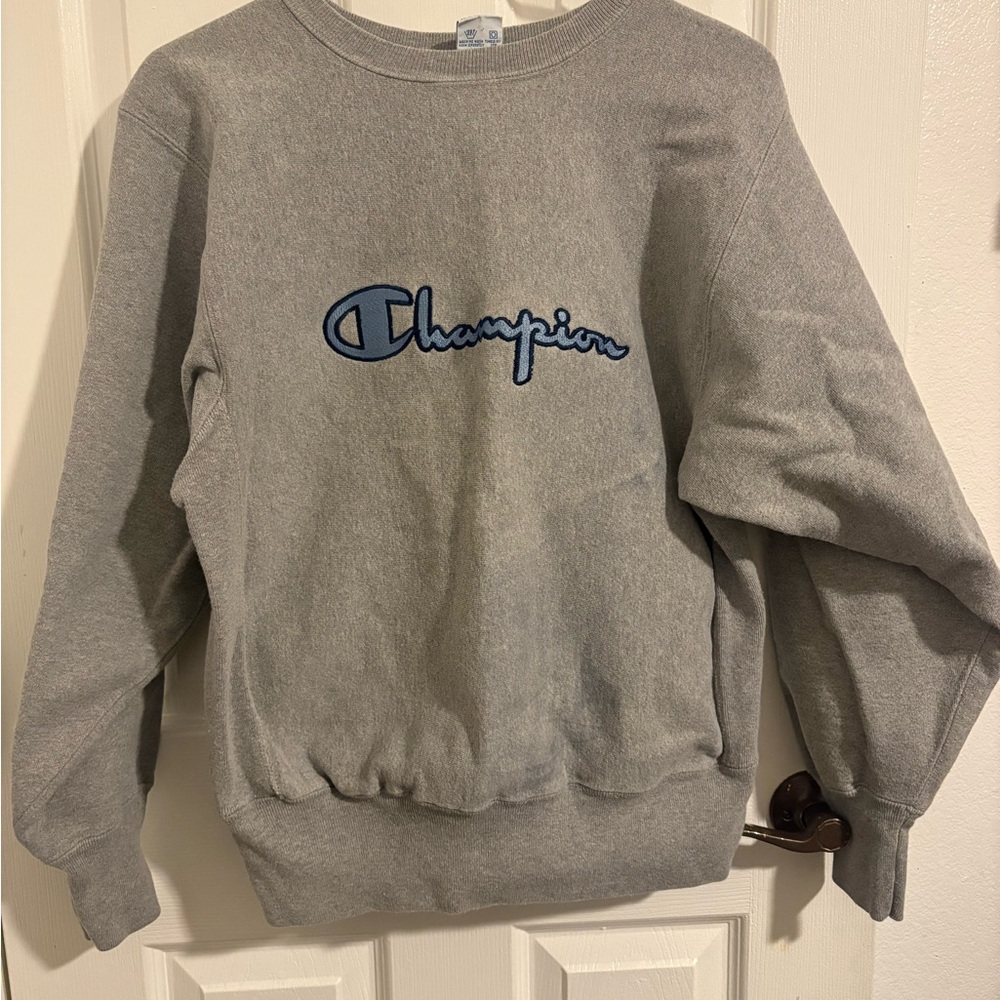 Champion Heather Gray Crewneck Sweatshirt